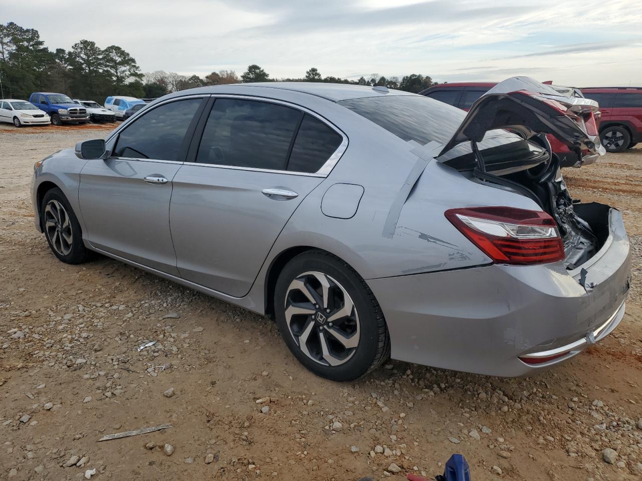 2016 Honda Accord - Image 2