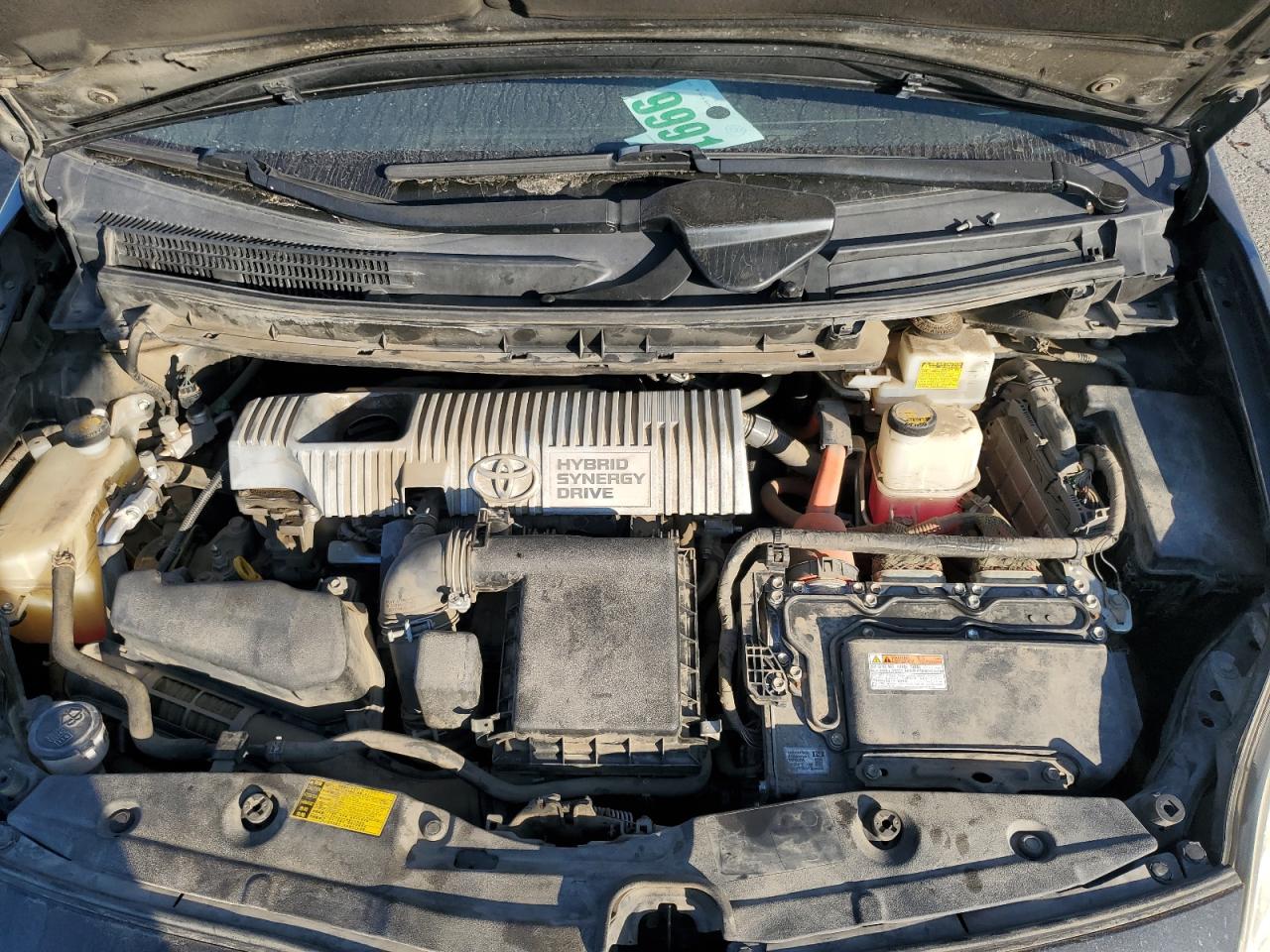 2014 Toyota Prius - Image 11