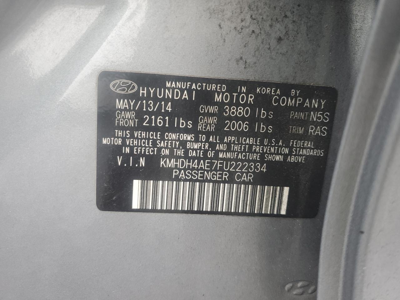 2015 Hyundai Elantra - Image 12