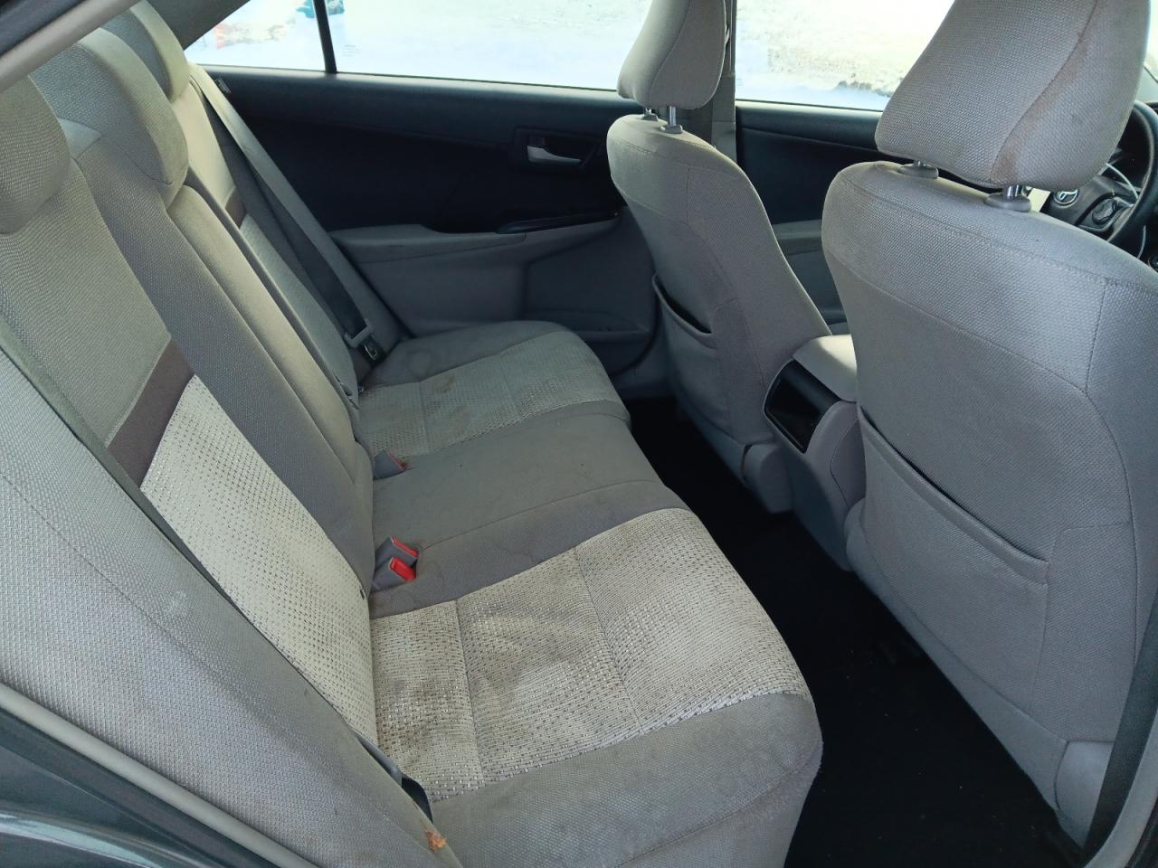 2014 Toyota Camry - Image 10