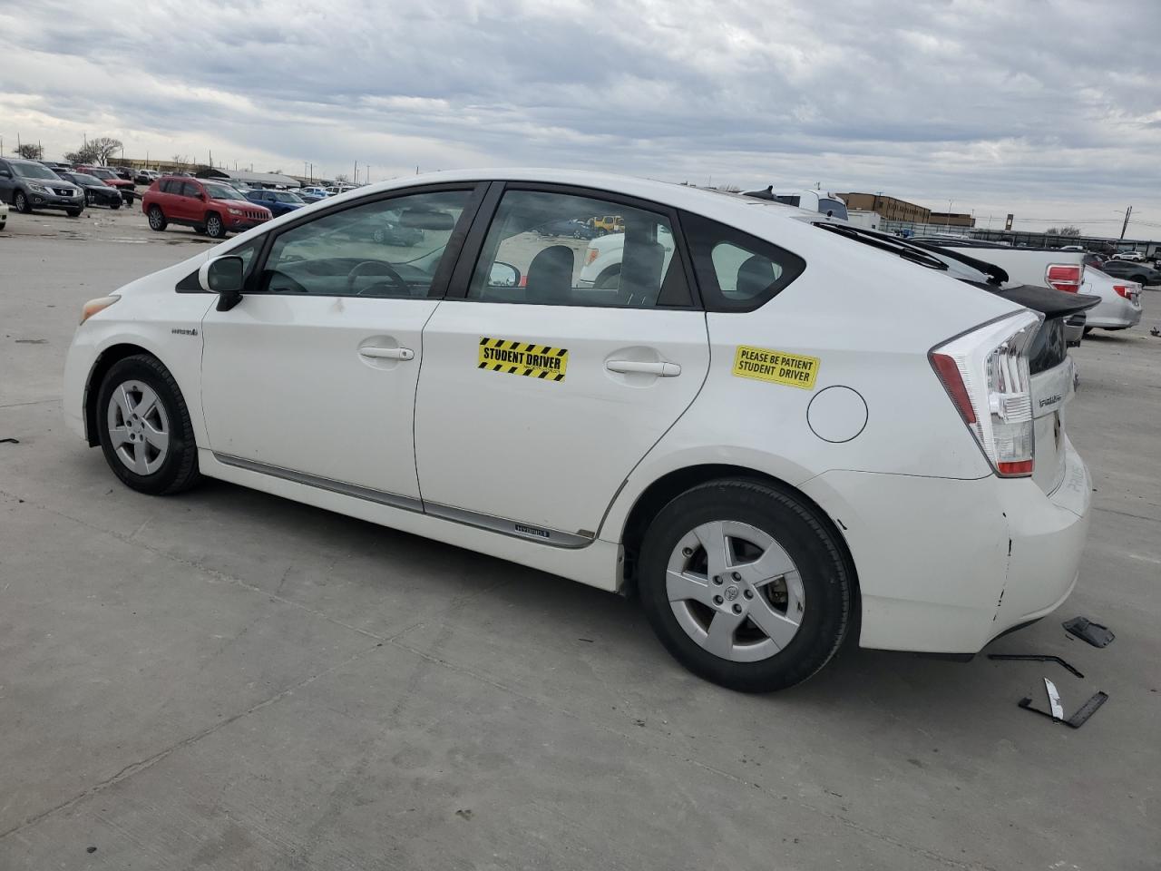 2011 Toyota Prius - Image 2