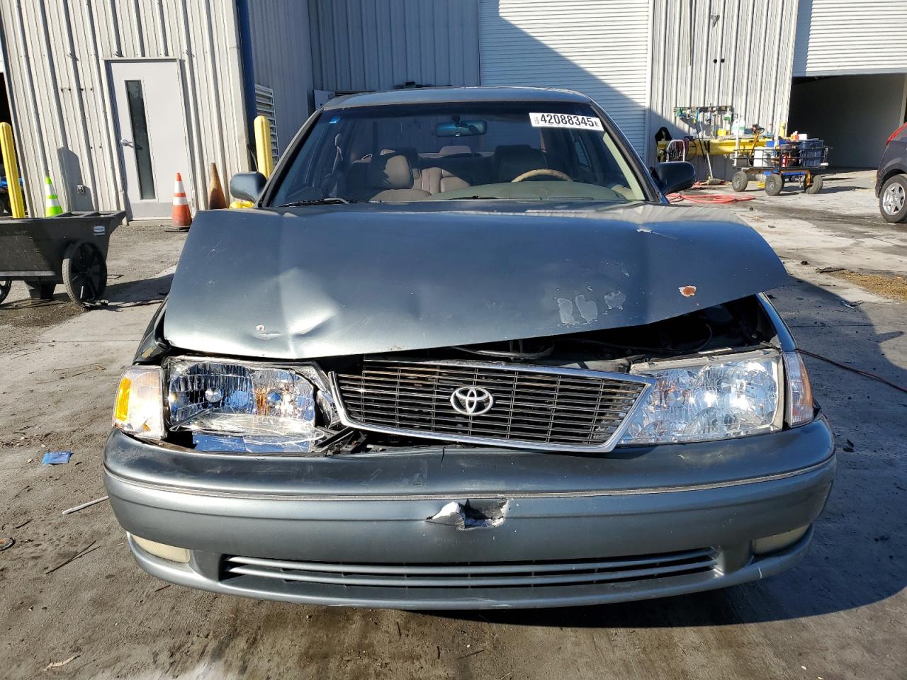 1999 Toyota Avalon - Image 5