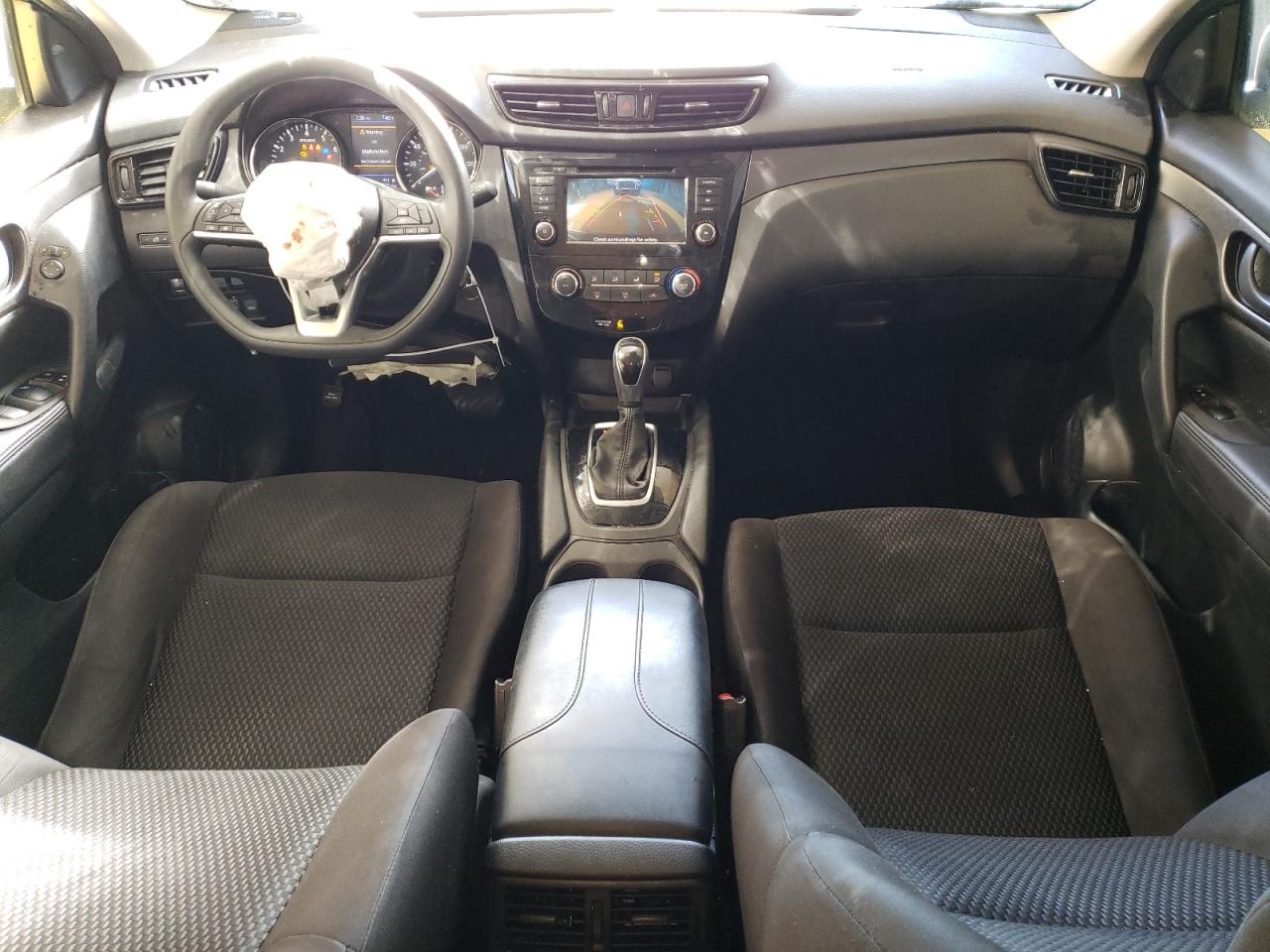 2021 Nissan Rogue - Image 8