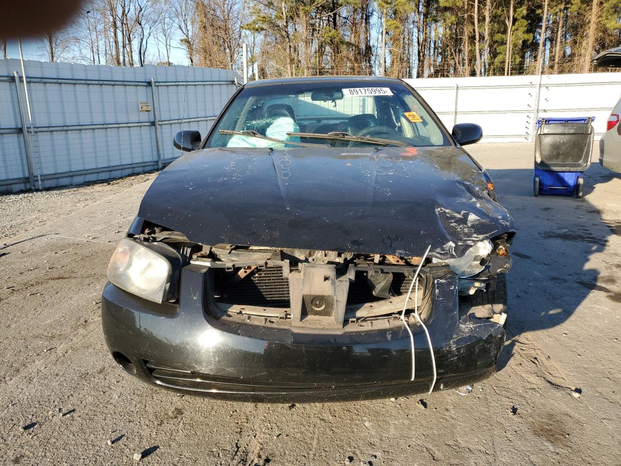 2004 Nissan Sentra - Image 5