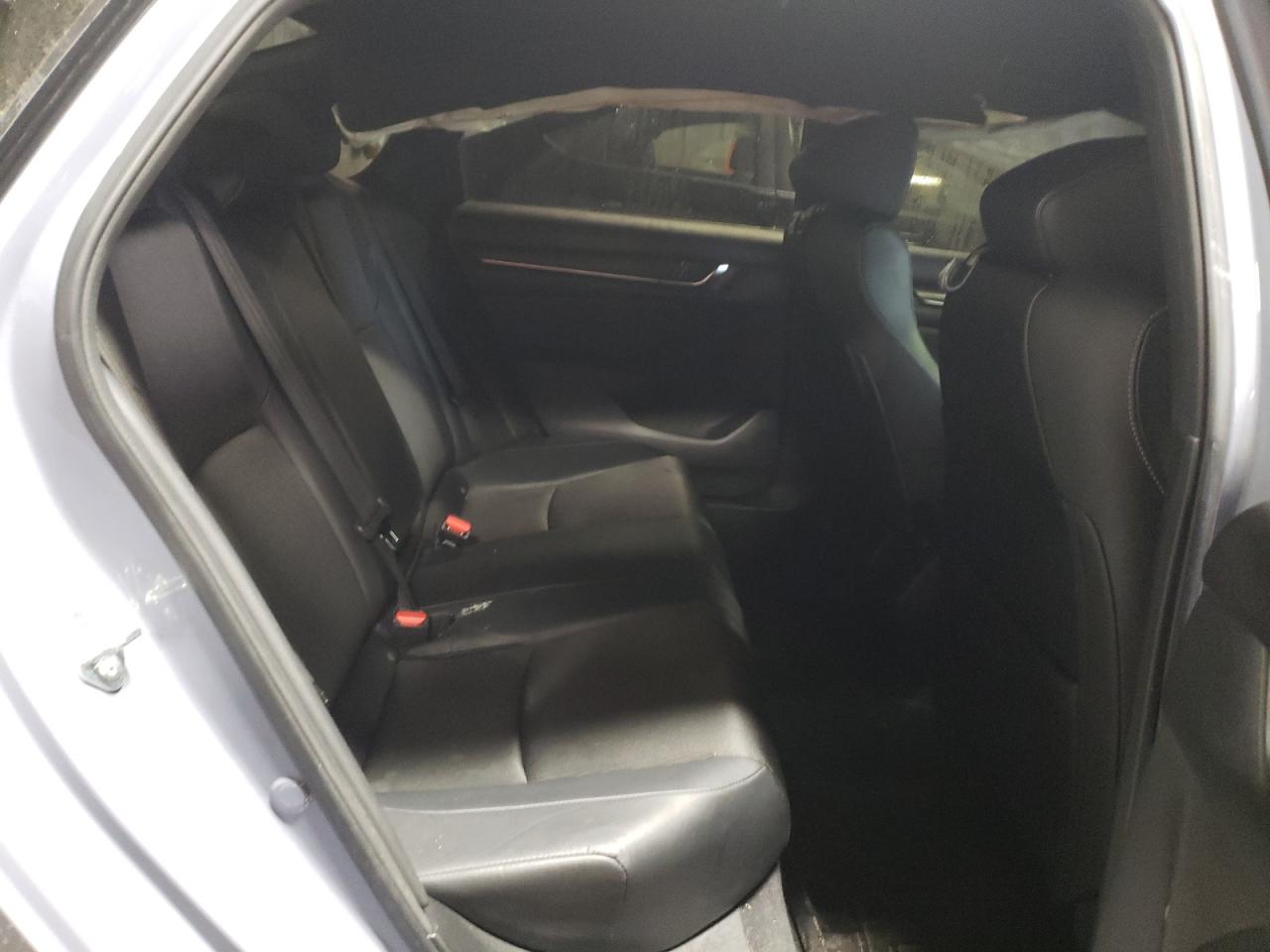 2022 Honda Accord - Image 10