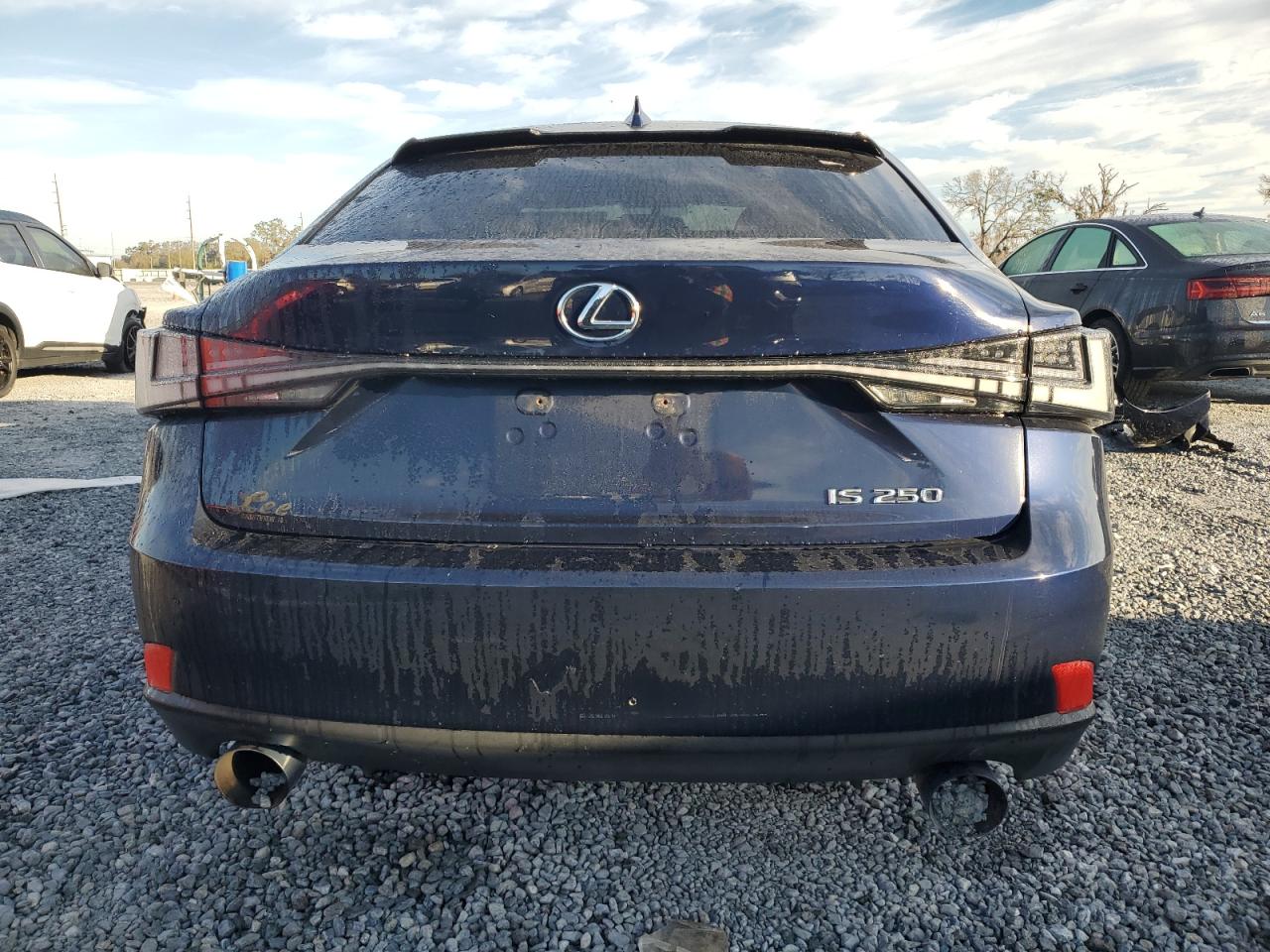 2014 Lexus IS - Image 6