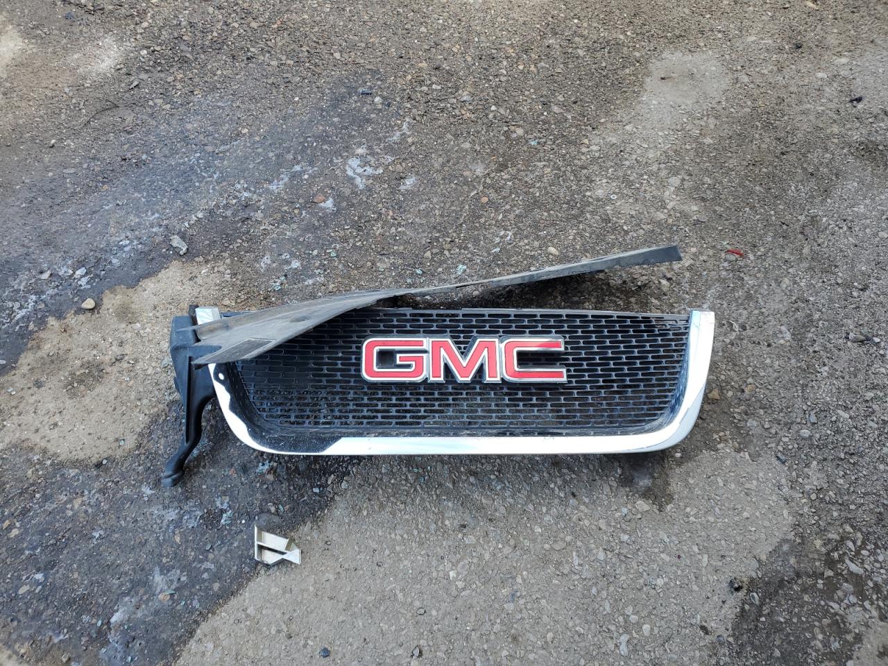2012 GMC Acadia - Image 13
