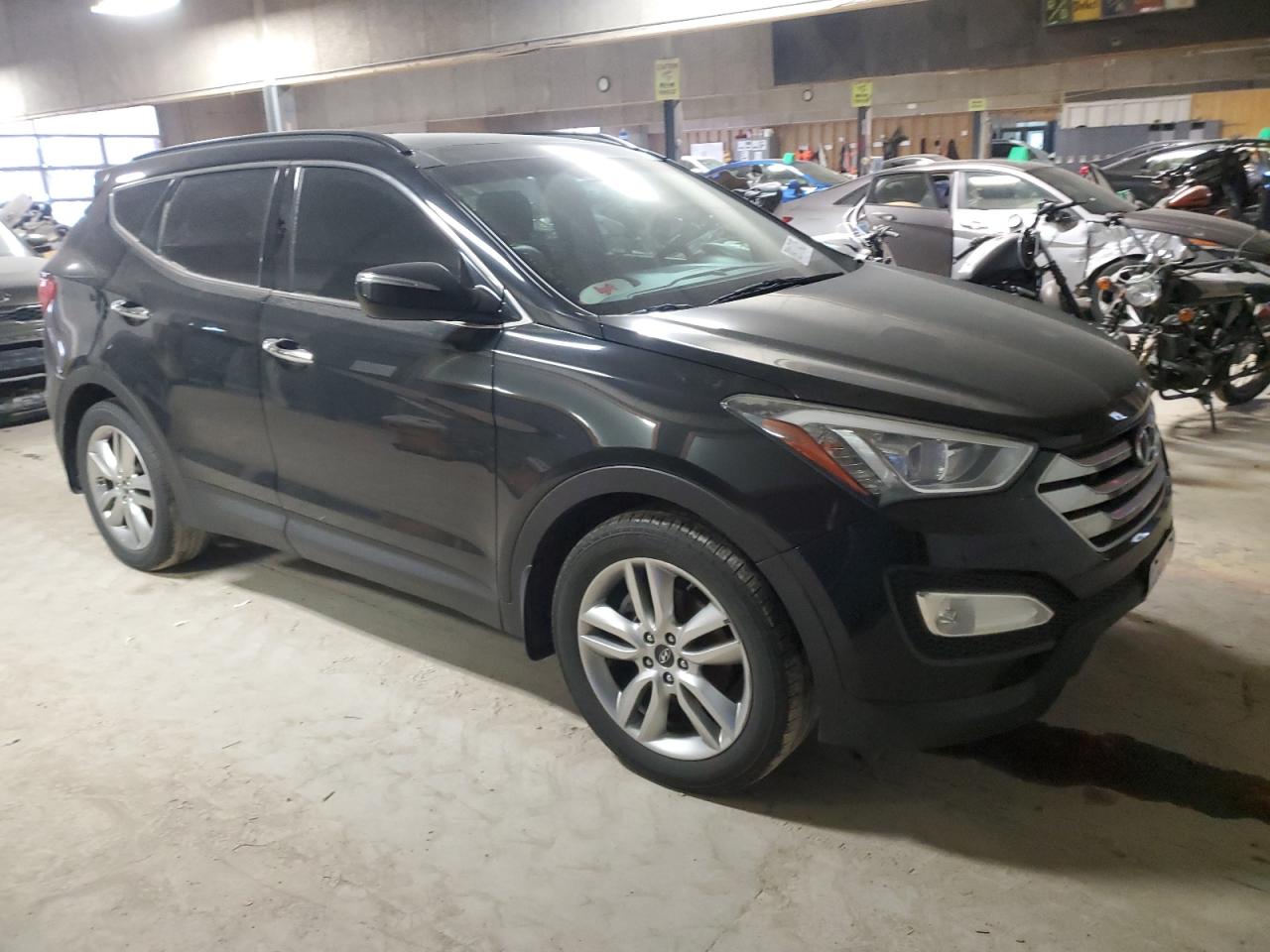 2015 Hyundai Santa Fe - Image 4