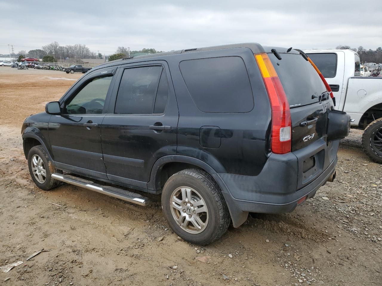 2004 Honda CR-V - Image 2