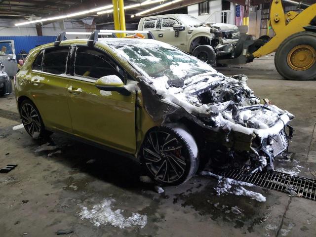  VOLKSWAGEN GTI 2022 Зелений