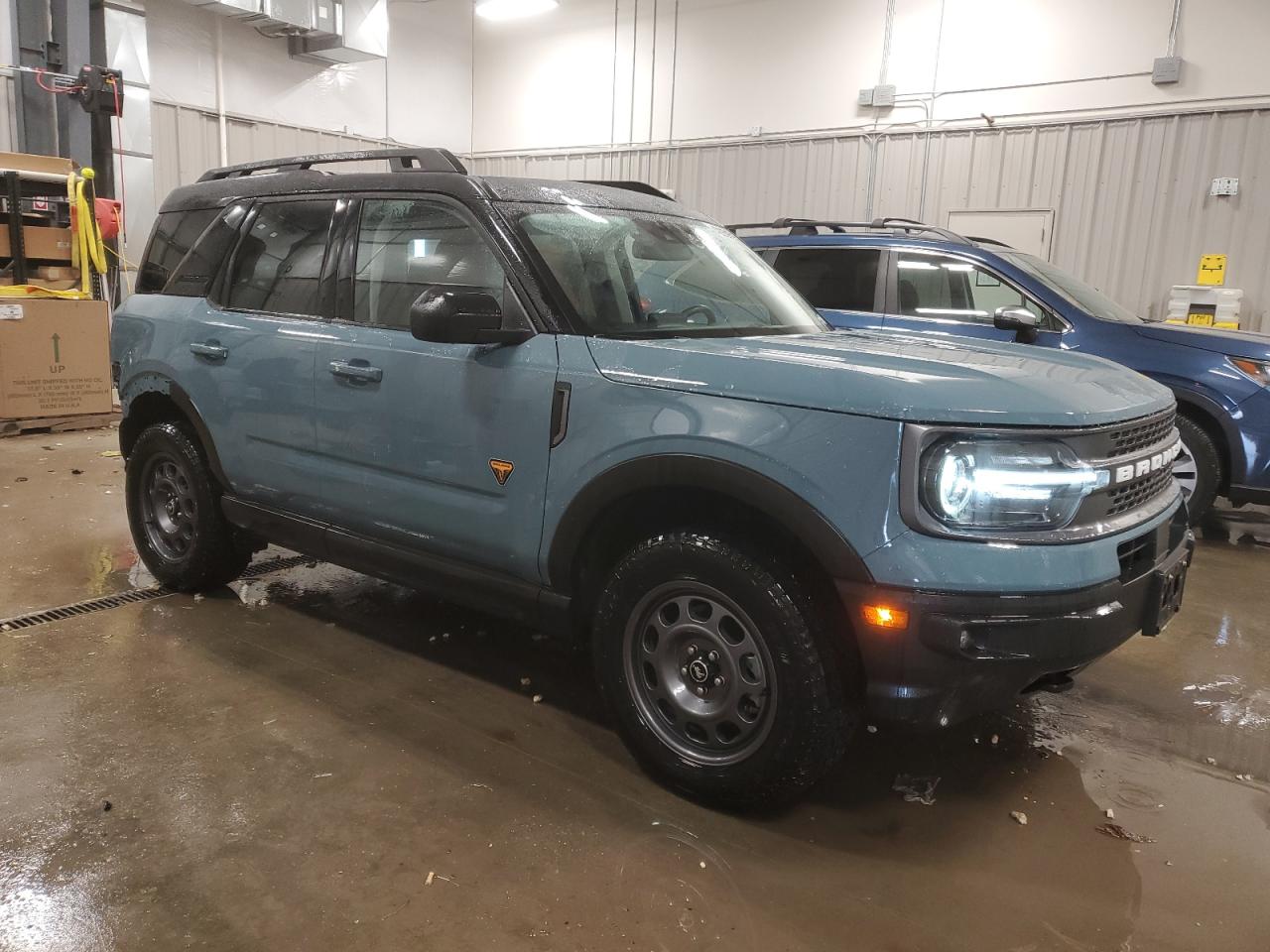 2021 Ford Bronco - Image 4