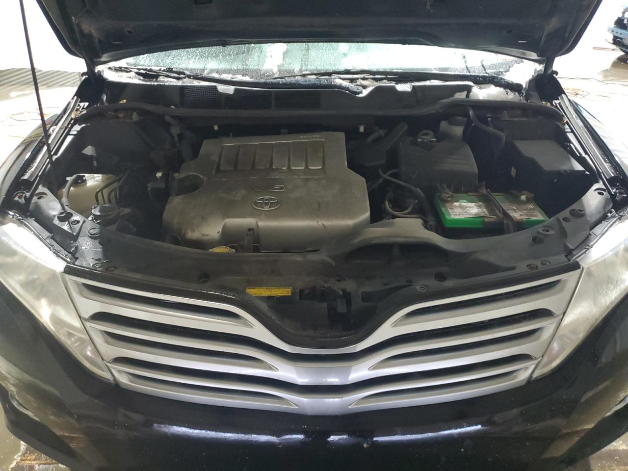 2011 Toyota Venza - Image 12