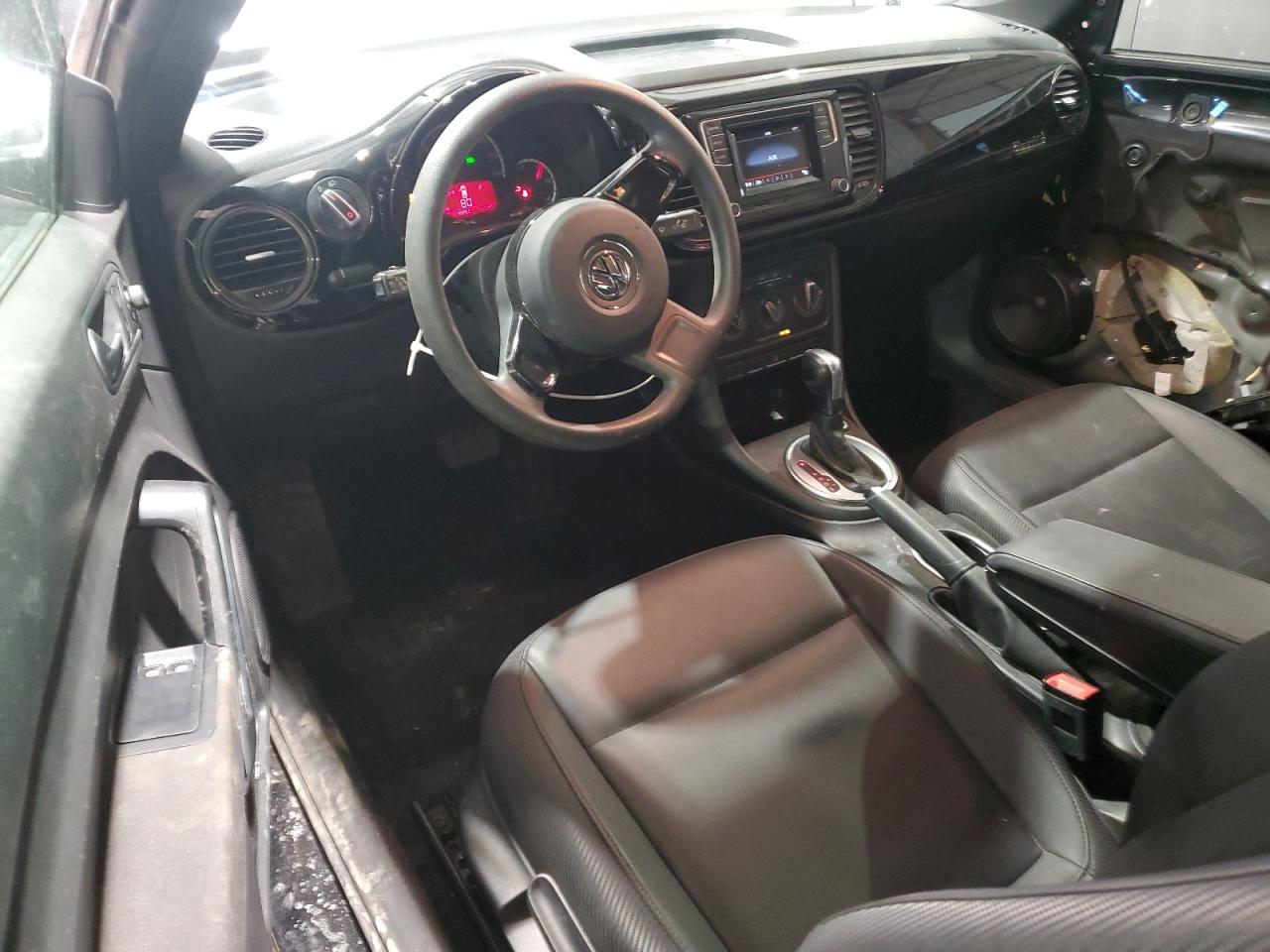2016 Volkswagen Beetle - Image 8