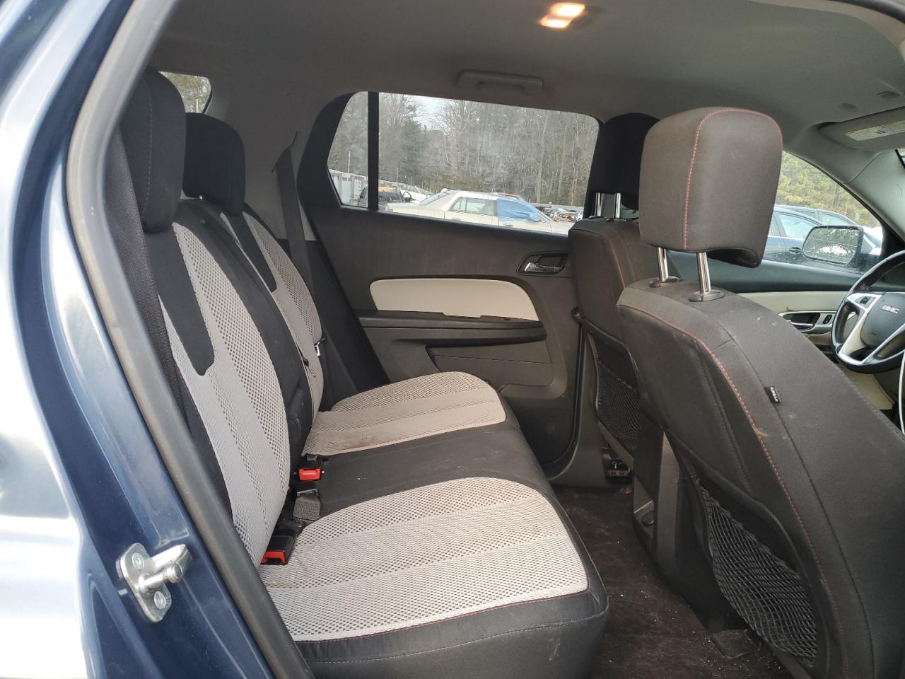 2016 GMC Terrain - Image 11