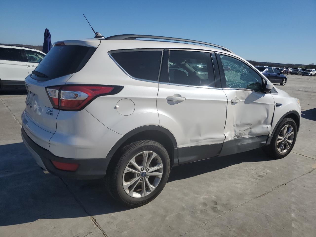 2018 Ford Escape - Image 3