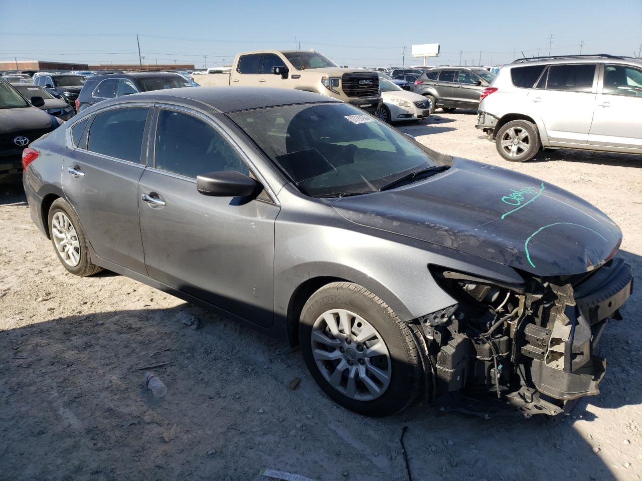 2016 Nissan Altima - Image 4