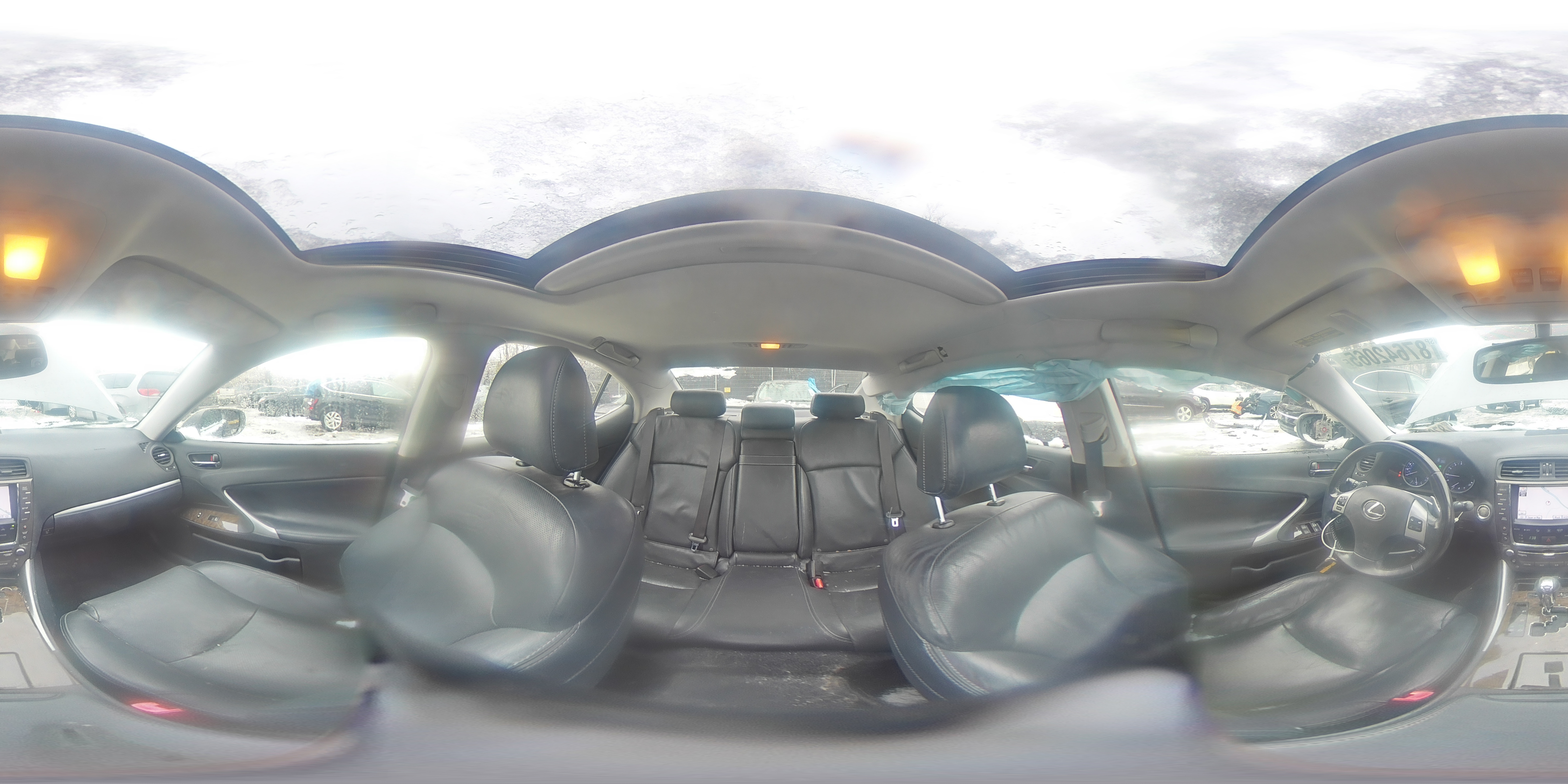 2012 Lexus IS - Image 13