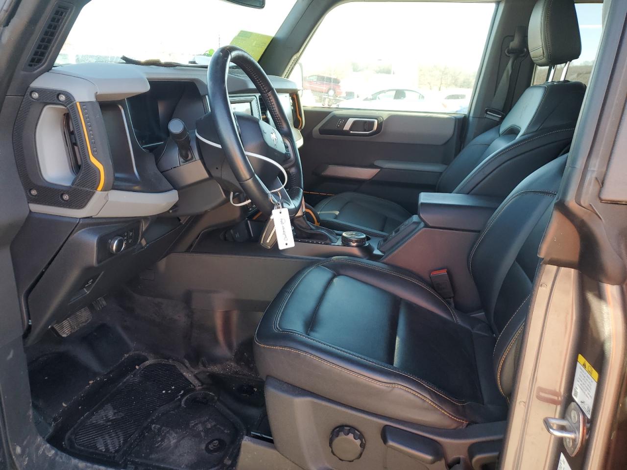 2021 Ford Bronco - Image 7