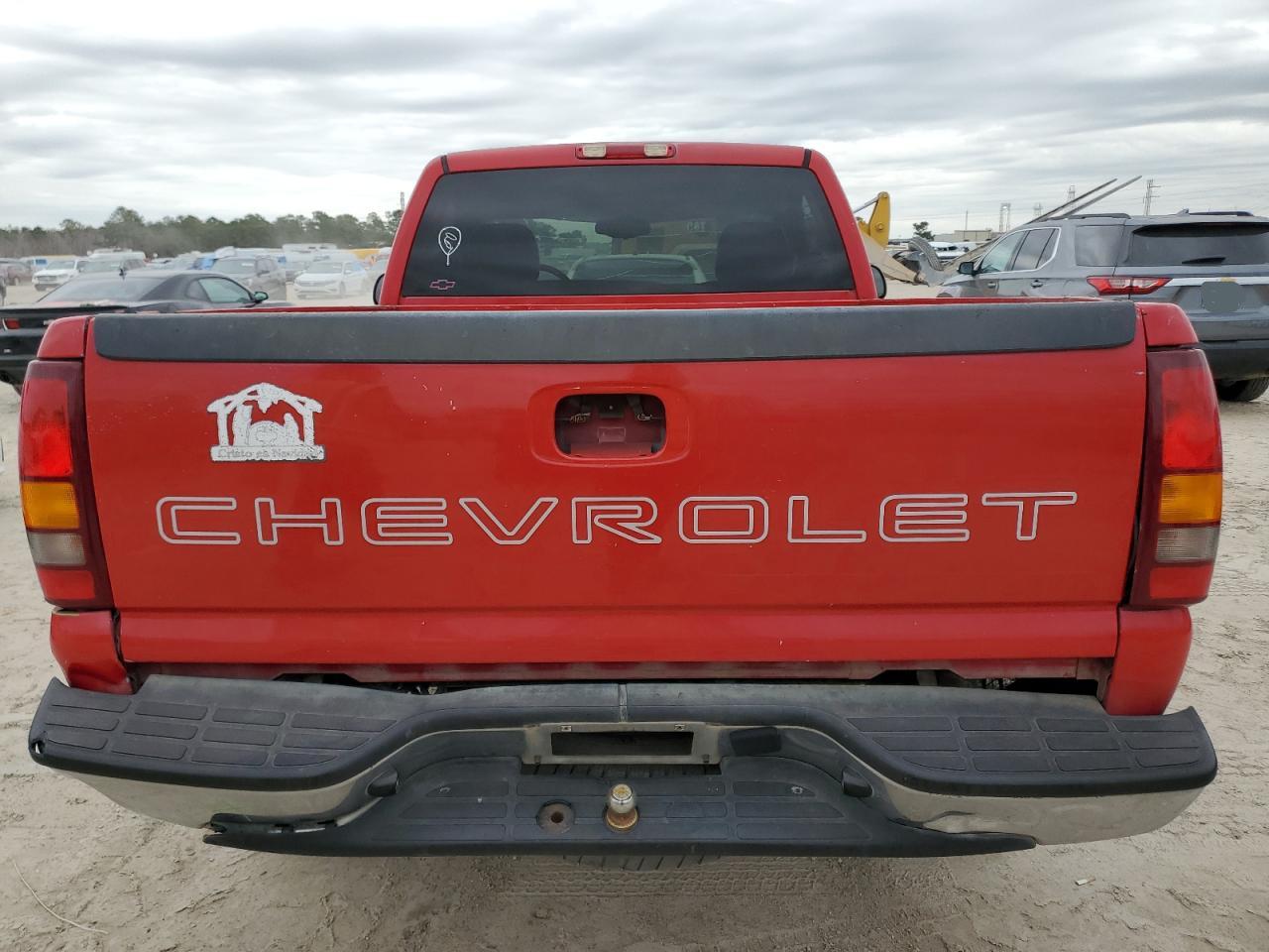 2003 Chevrolet Silverado - Image 6
