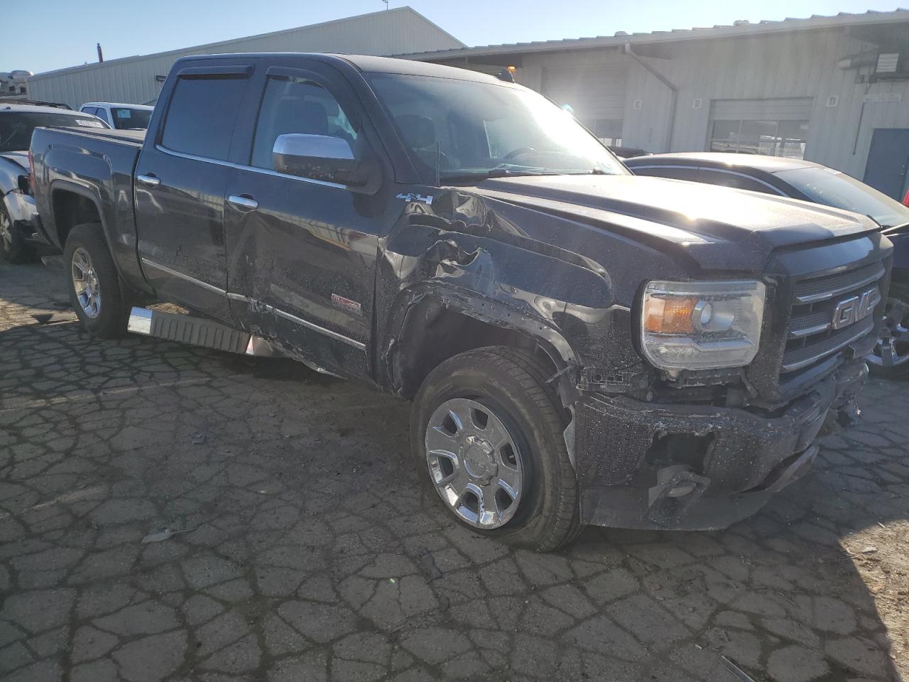 2014 GMC Sierra - Image 4