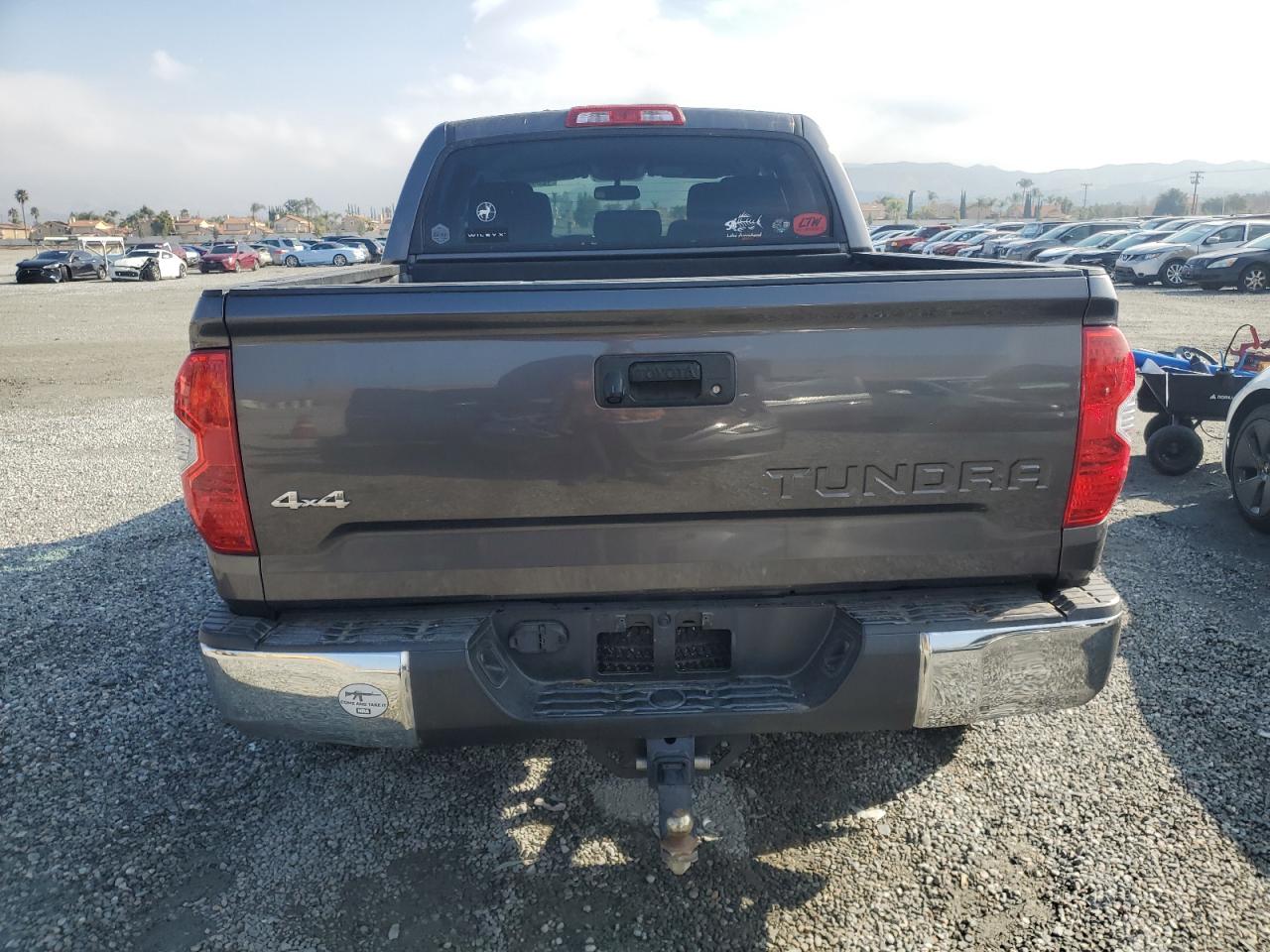 2016 Toyota Tundra - Image 6