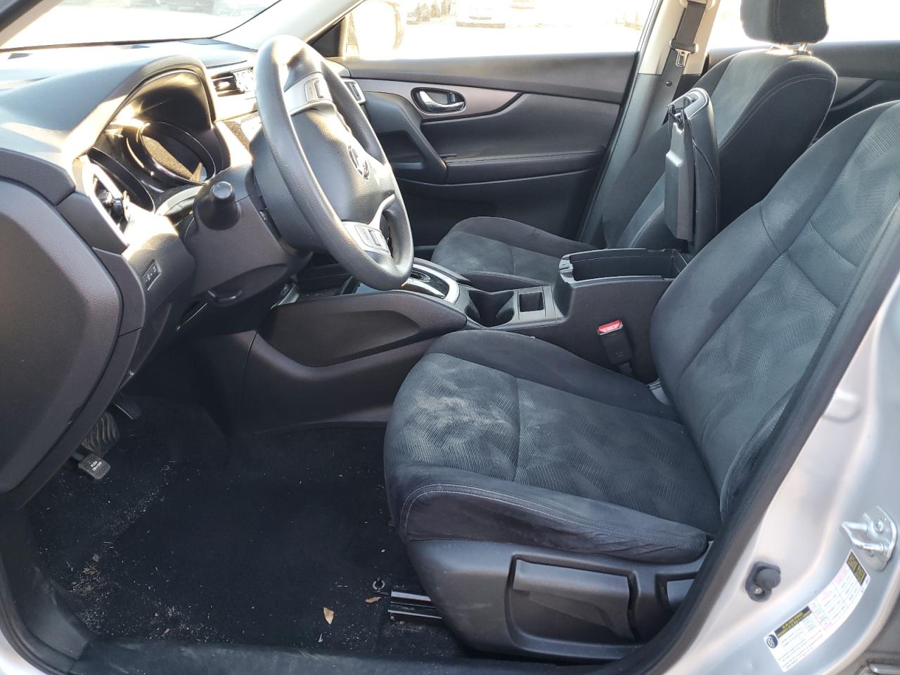2016 Nissan Rogue - Image 7