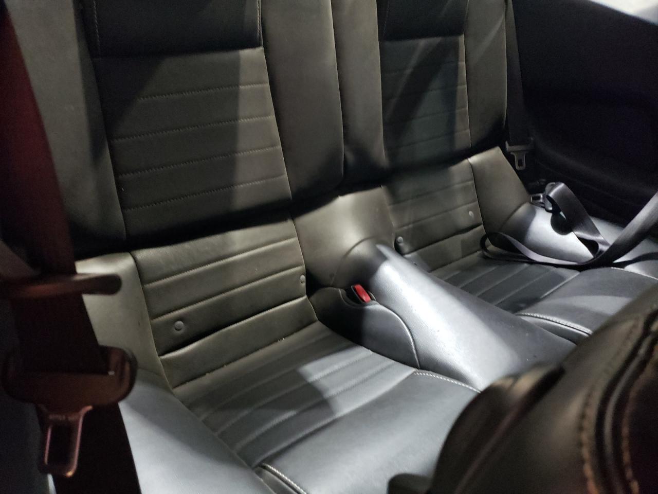 2014 Ford Mustang - Image 11