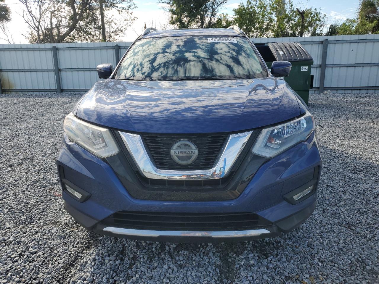 2018 Nissan Rogue - Image 5
