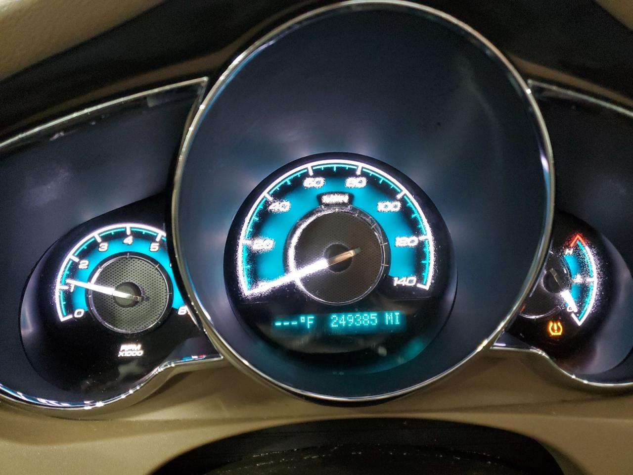 2009 Chevrolet Malibu - Image 9
