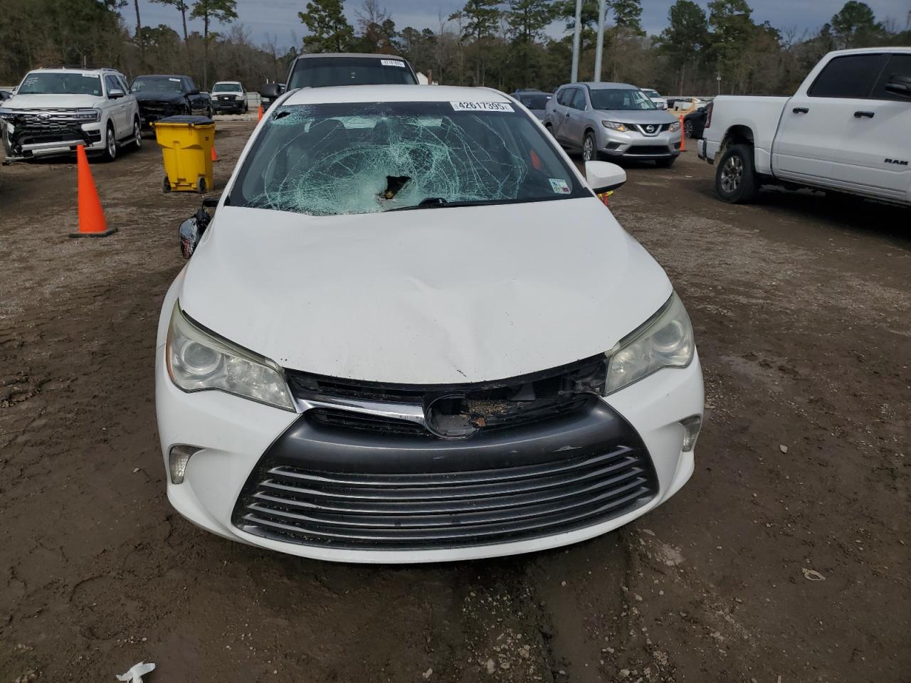 2015 Toyota Camry - Image 5