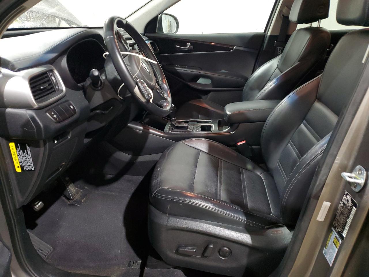 2017 Kia Sorento - Image 7