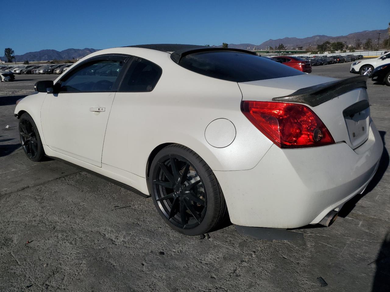 2008 Nissan Altima - Image 2