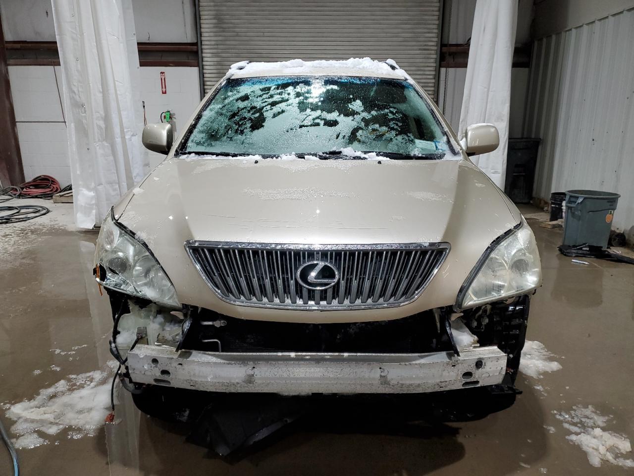 2005 Lexus RX - Image 5