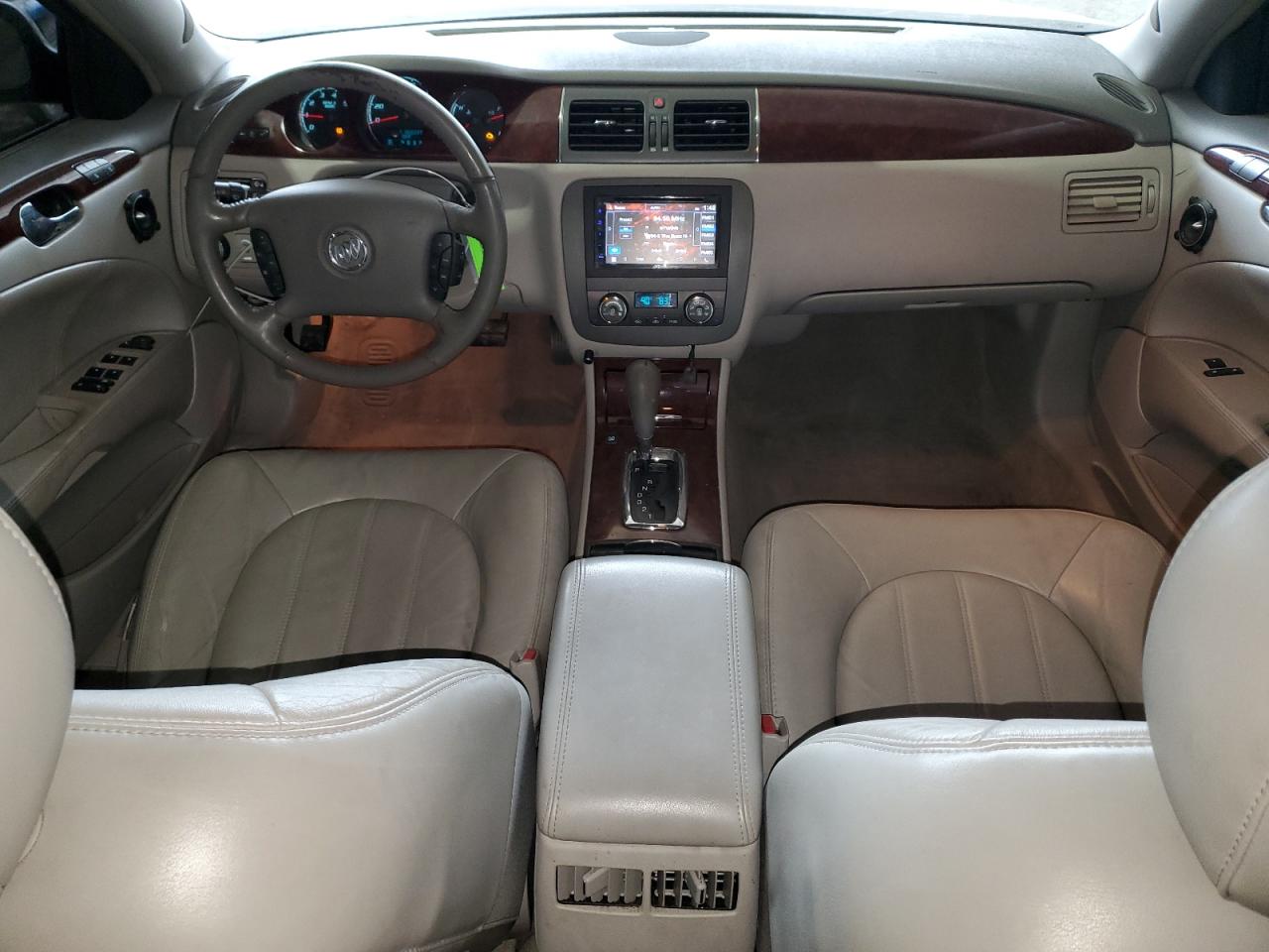 2008 Buick Lucerne - Image 8