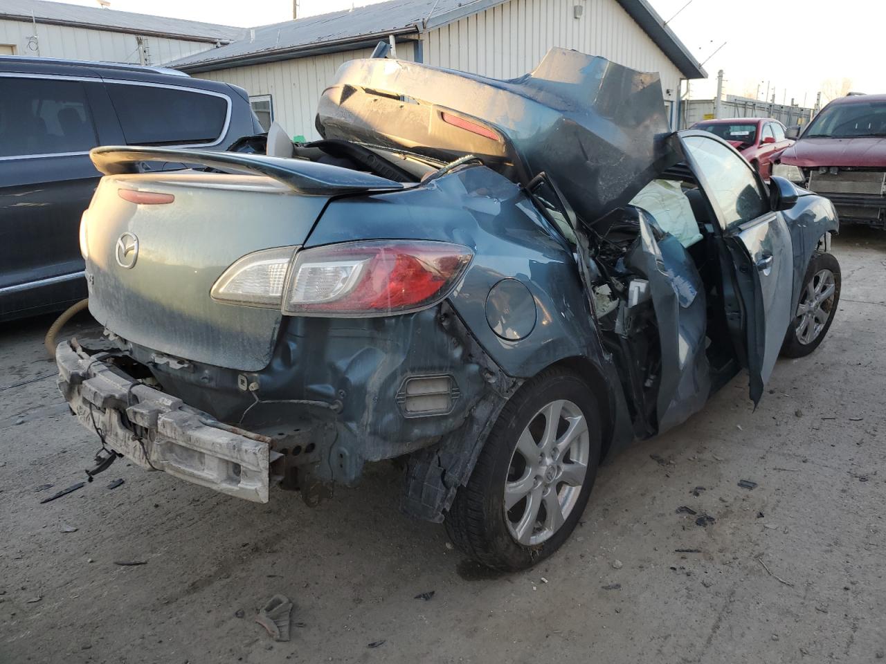 2010 Mazda 3 - Image 3