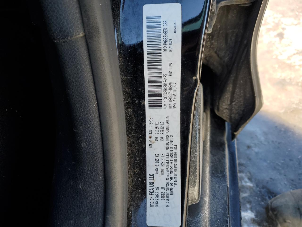 2016 Chrysler 200 - Image 12