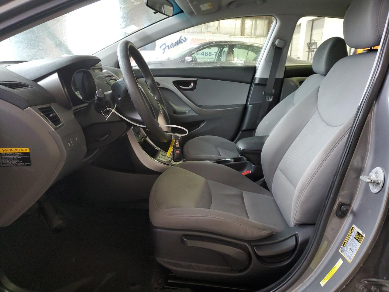 2013 Hyundai Elantra - Image 7