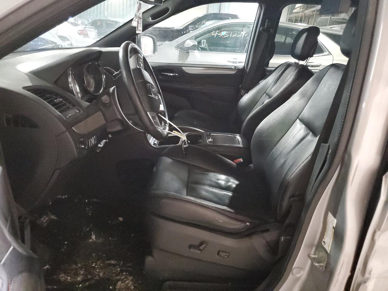 2018 Dodge Caravan - Image 7