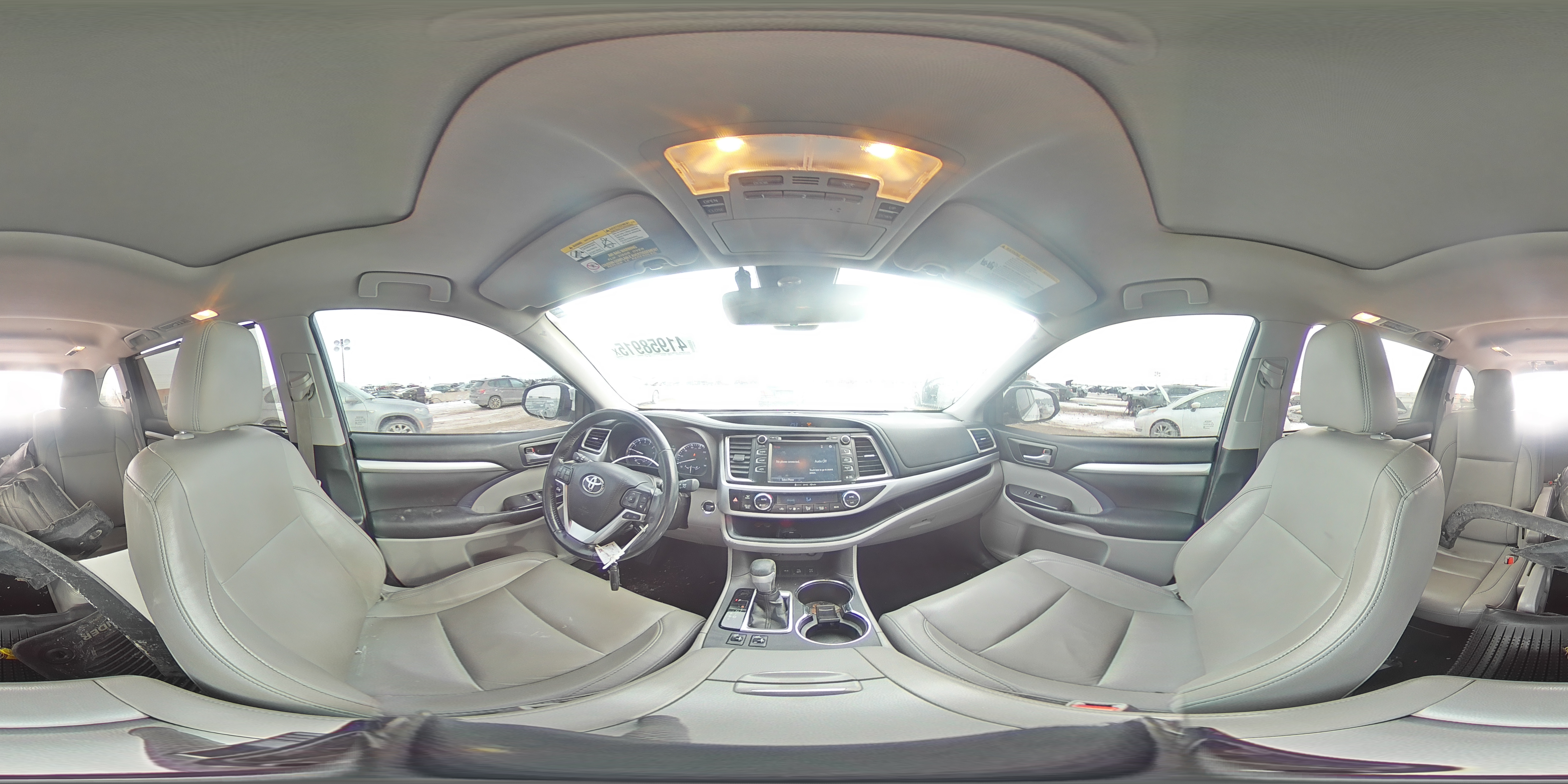 2018 Toyota Highlander - Image 13