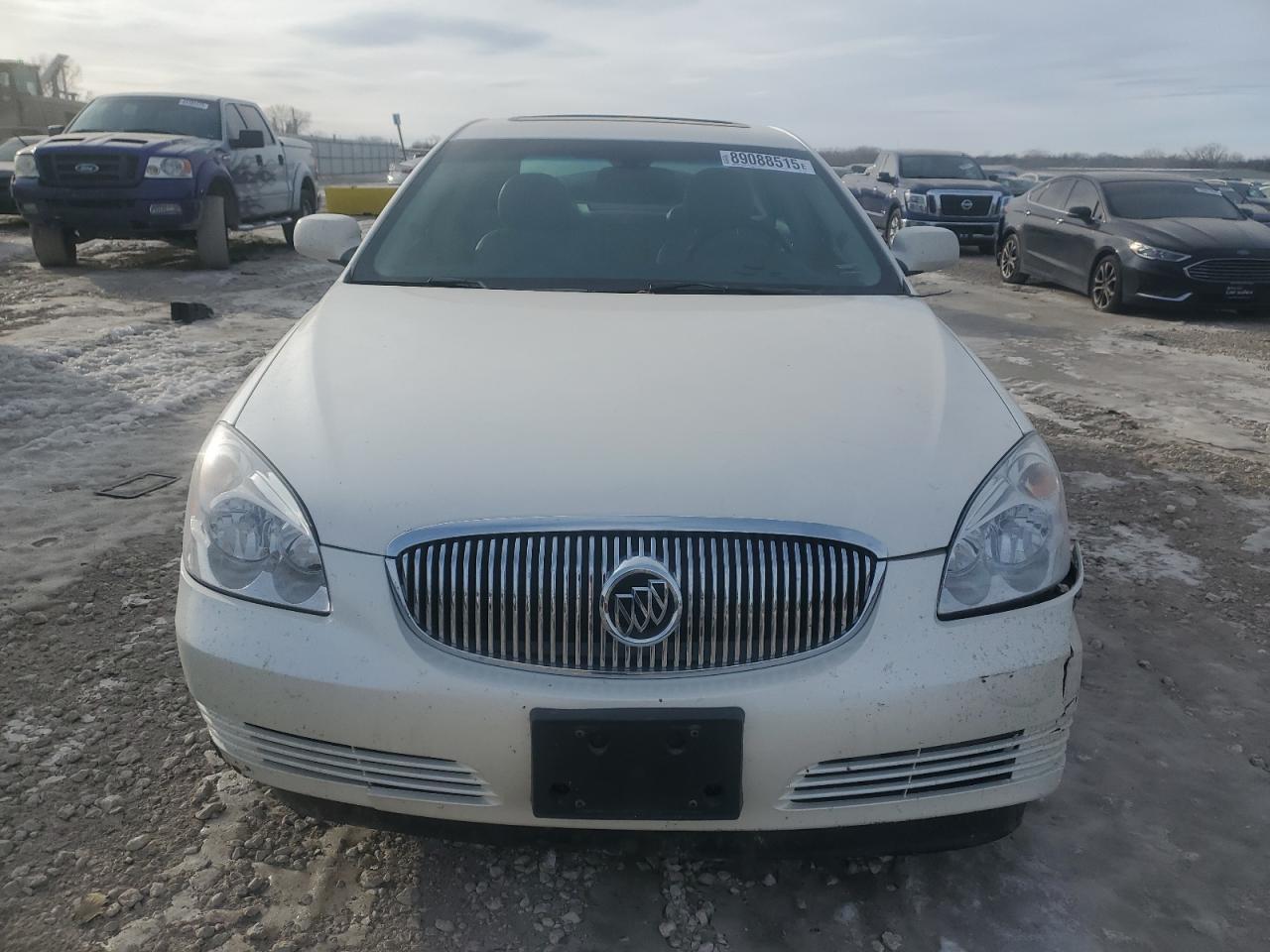 2009 Buick Lucerne - Image 5