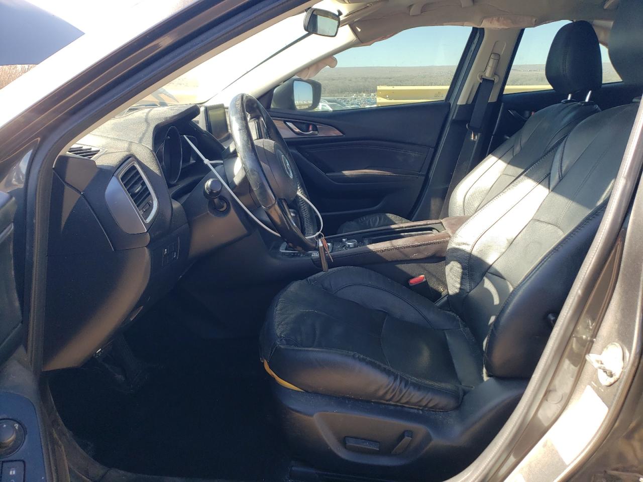 2018 Mazda 3 - Image 7