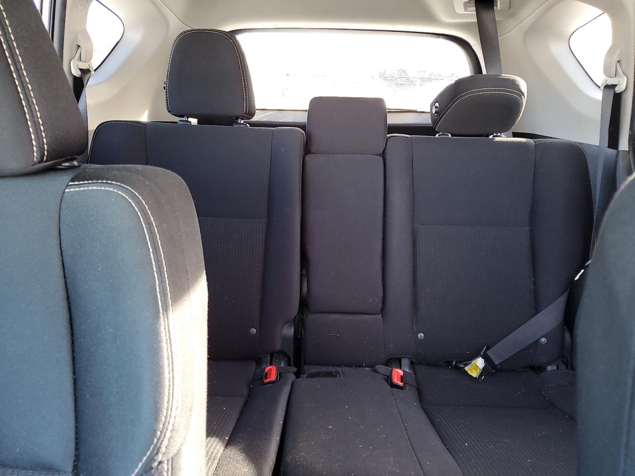 2014 Toyota RAV 4 - Image 10