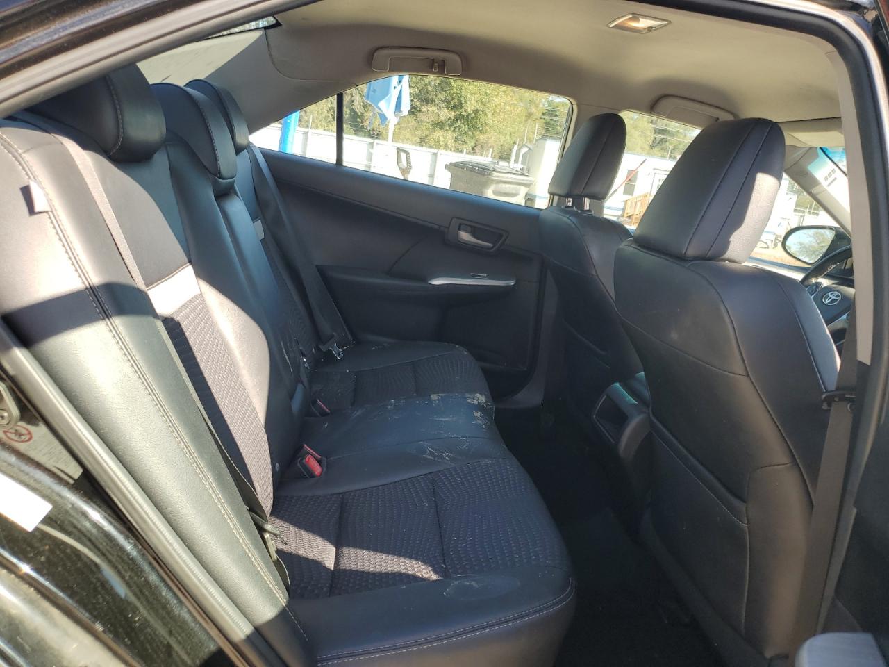 2012 Toyota Camry - Image 10