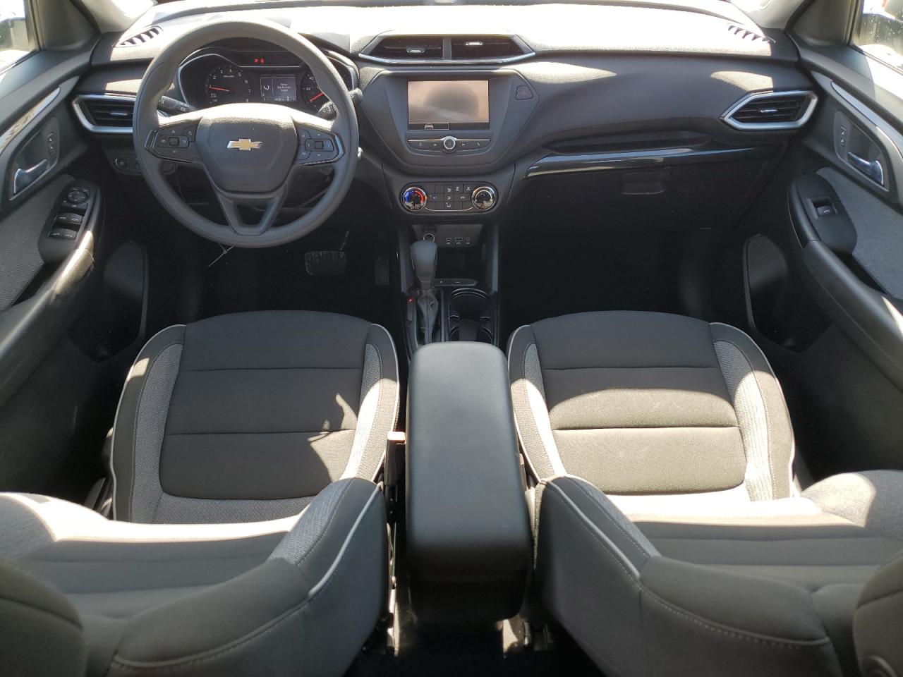 2022 Chevrolet TrailBlazer - Image 8
