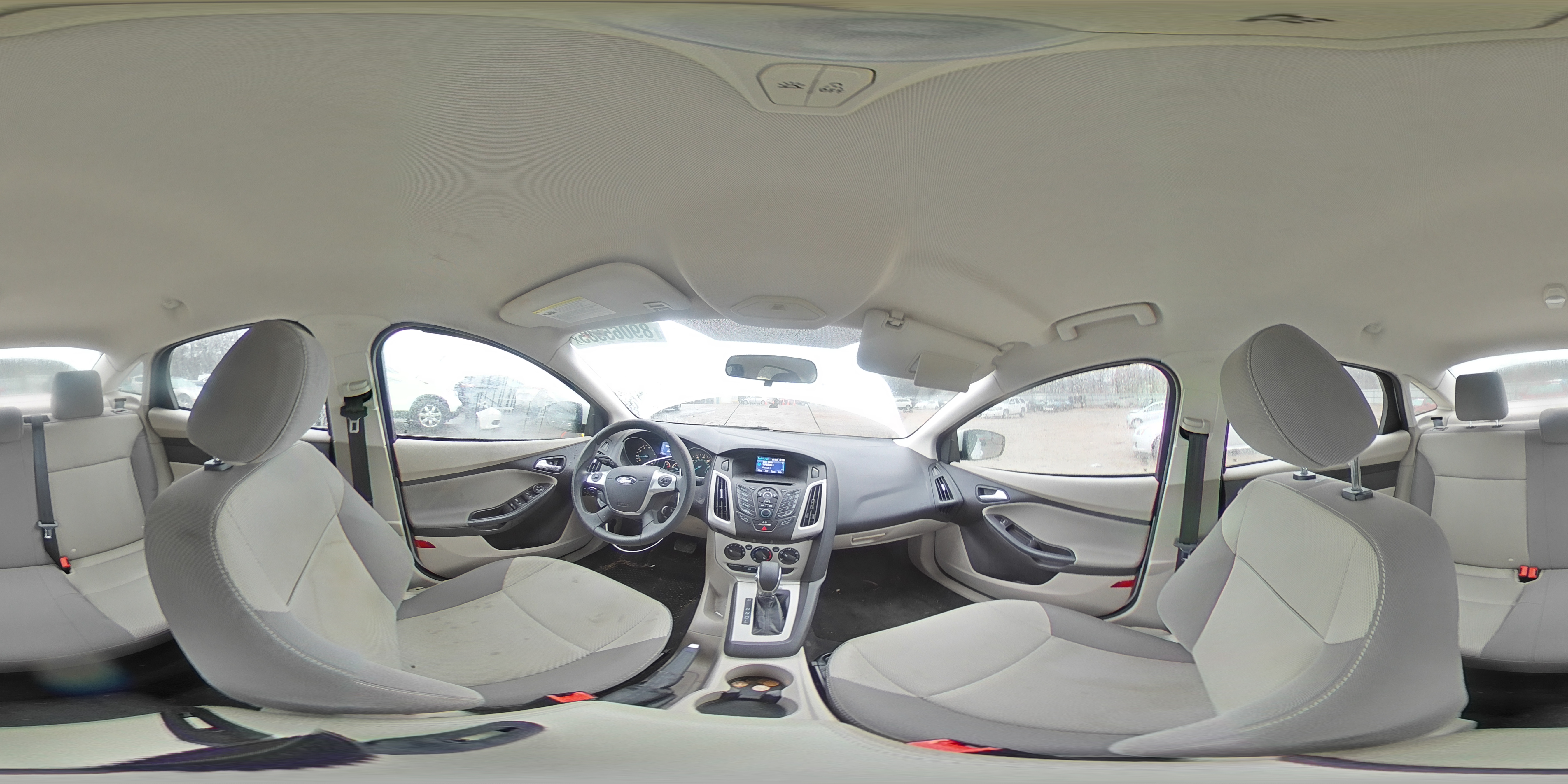2014 Ford Focus - Image 12
