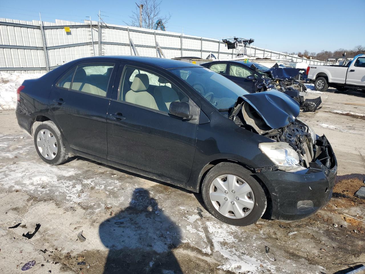 2012 Toyota Yaris - Image 4