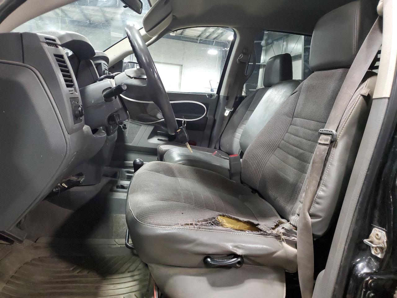 2009 Dodge RAM - Image 7