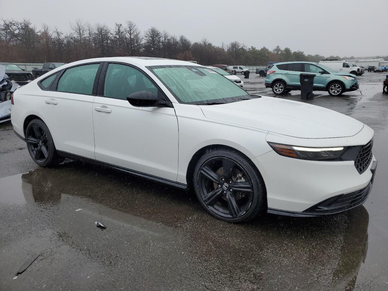 2023 Honda Accord - Image 4