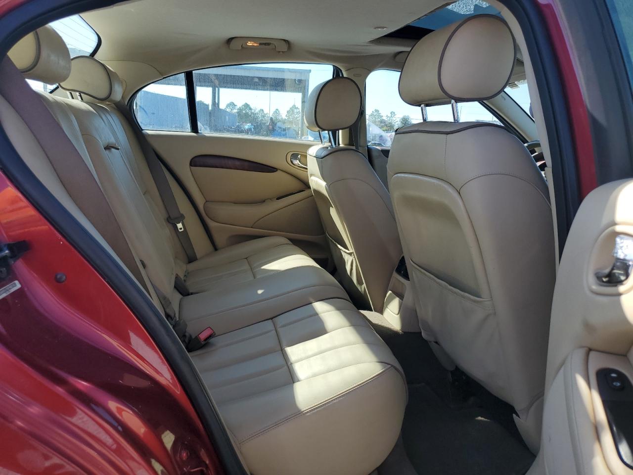 2008 Jaguar S-Type - Image 10