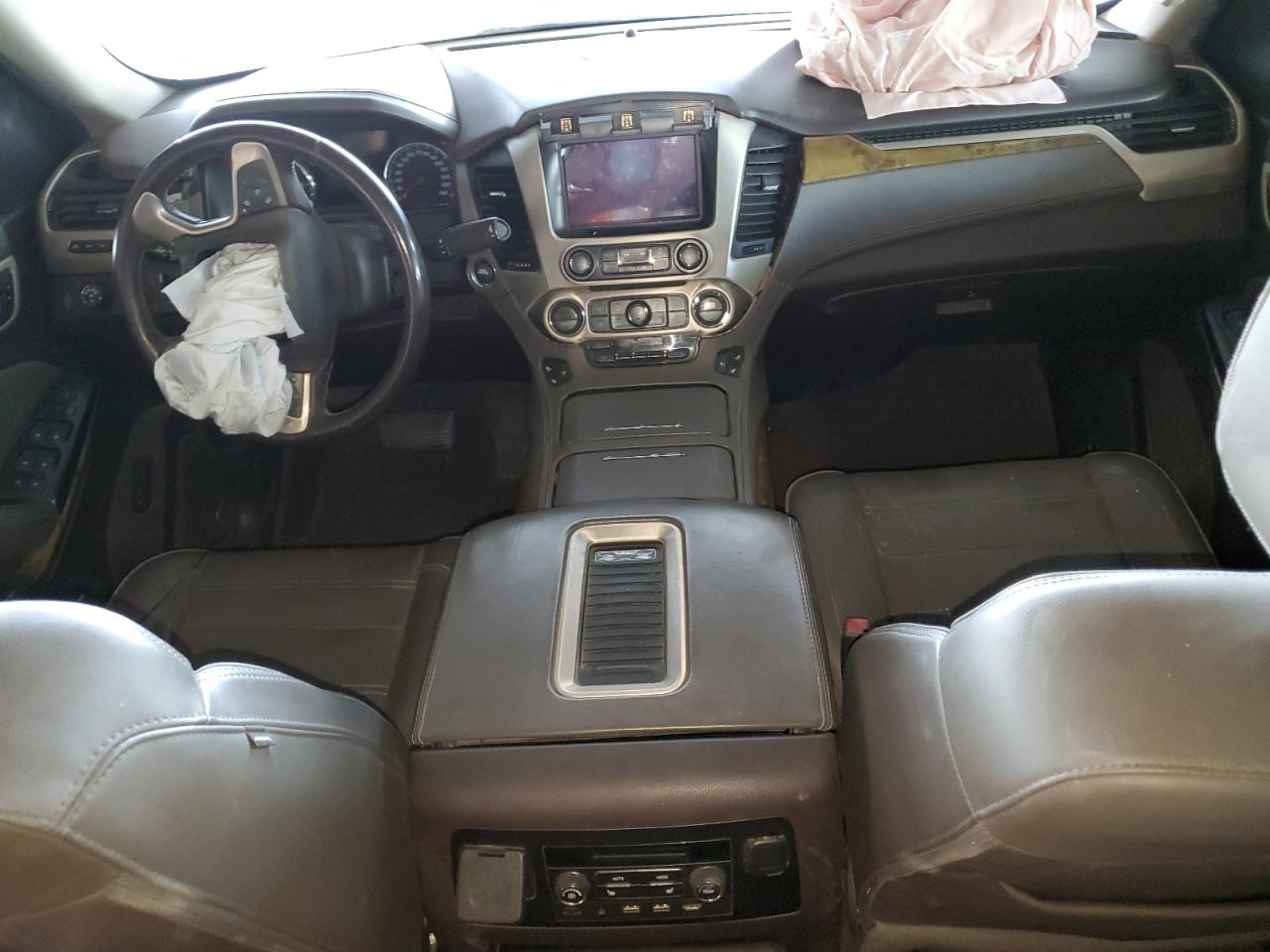 2017 GMC Yukon - Image 8